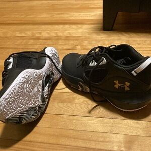 Mens Under Armour shoes